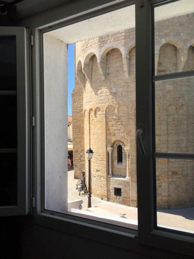 סן-מארי-דה-לה-מאר L'Appartement De L'Eglise מראה חיצוני תמונה